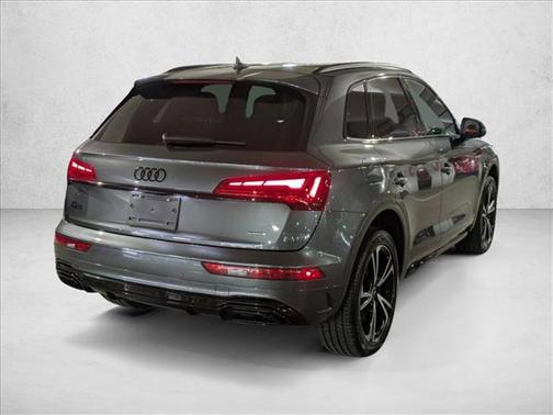 2025 Audi Q5 45 S line Premium Plus