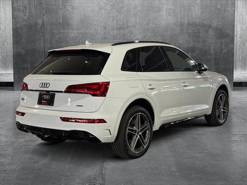 2025 Audi Q5 55 S line Premium Plus