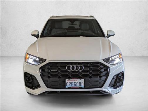 2025 Audi Q5 45 S line Premium