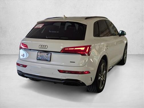 2025 Audi Q5 45 S line Premium