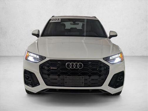2025 Audi Q5 45 S line Premium