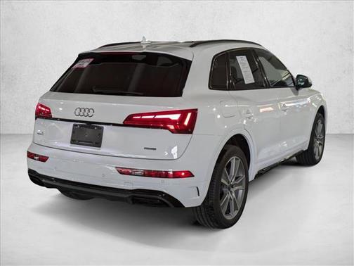 2025 Audi Q5 45 S line Premium