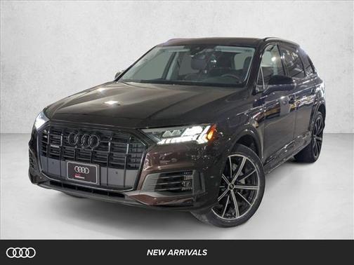 2021 Audi Q7 55 Premium Plus