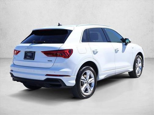Glacier White Metallic 2023 Audi Q3 45 S line Premium Plus