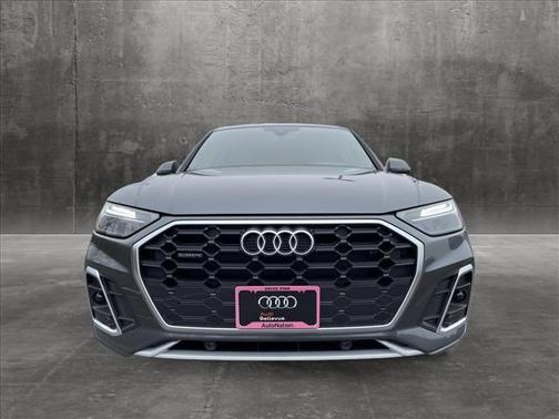 Photo 3 of 21 of 2022 Audi Q5 45 S line quattro Premium