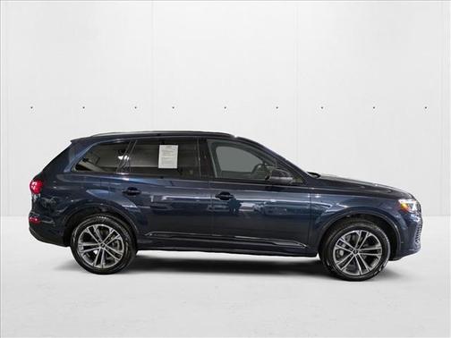 2025 Audi Q7 45 Premium Plus