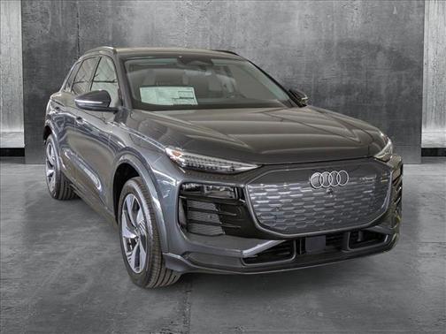2025 Audi Q6 e-tron Premium Plus quattro