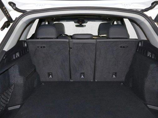 Arkona White 2025 Audi Q5 Premium TFSI quattro S tronic