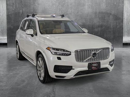 2016 Volvo XC90 Hybrid T8 Inscription