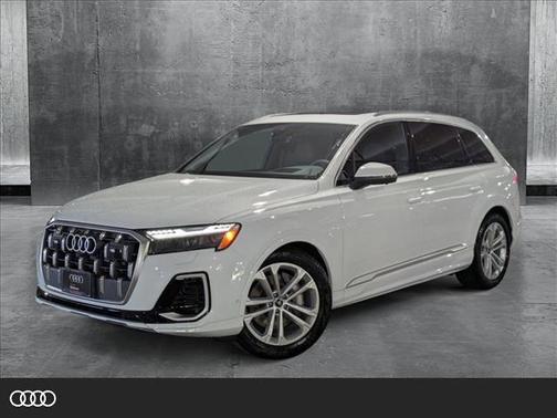 2025 Audi Q7 55 Prestige