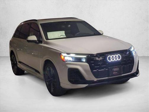 2026 Audi Q7 55 Premium Plus
