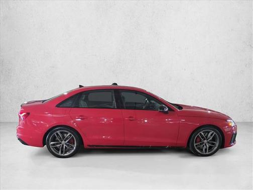 2024 Audi A4 45 S line Premium Plus