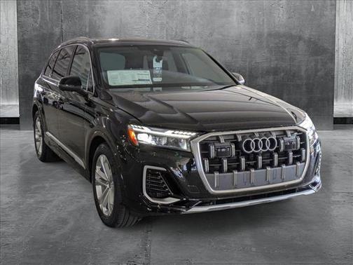 2025 Audi Q7 55 Prestige