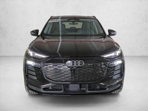 2025 Audi Q6 e-tron Premium Plus quattro