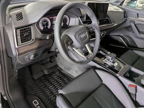 2025 Audi Q5 55 S line Premium Plus