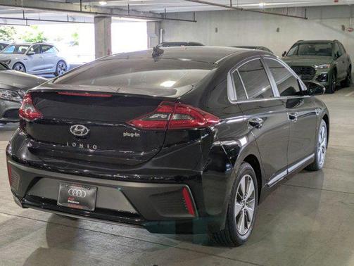 2019 Hyundai IONIQ Plug-In Hybrid Limited