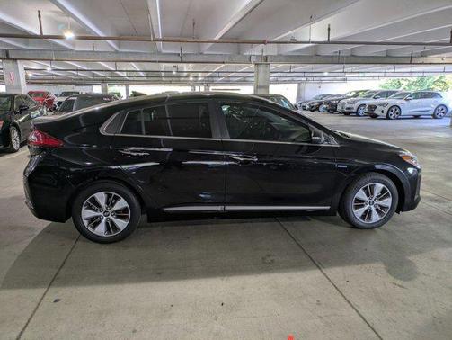 2019 Hyundai IONIQ Plug-In Hybrid Limited