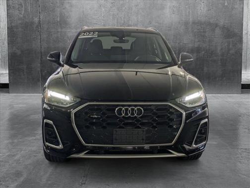 2022 Audi Q5 45 S line Premium
