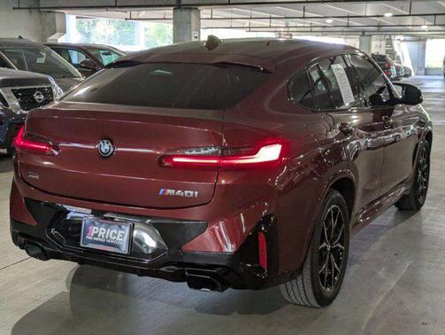 2023 BMW X4 M40i