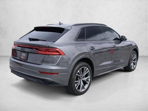 Samurai Gray Metallic 2023 Audi Q8 55 Premium