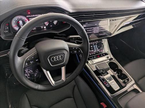 2026 Audi Q7 55 Premium Plus