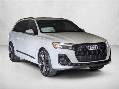 2026 Audi Q7 55 Premium Plus