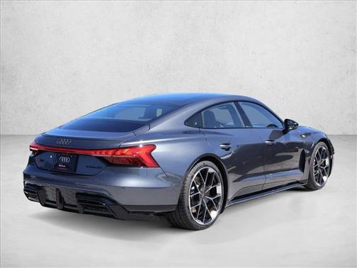 daytona gray pearl effect 2026 Audi RS e-tron GT quattro