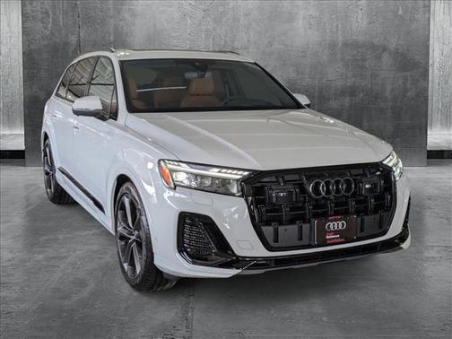 2025 Audi Q7 55 Prestige