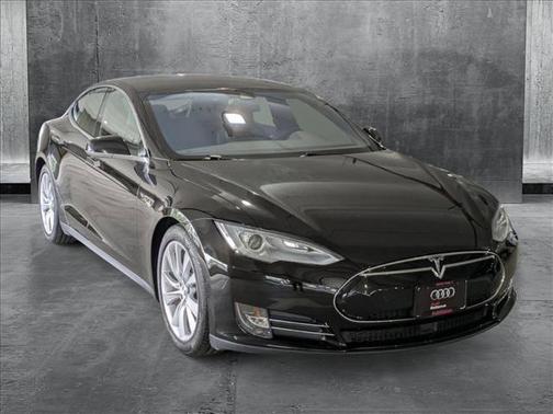 2016 Tesla Model S 75D