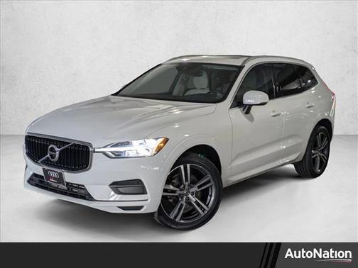 2020 Volvo XC60 T5 Momentum