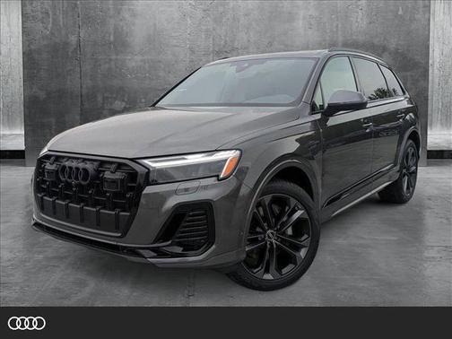 2025 Audi Q7 55 Premium Plus
