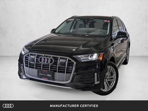 2023 Audi Q7 45 Premium Plus