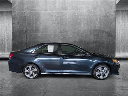 2014 Toyota Camry SE Sport