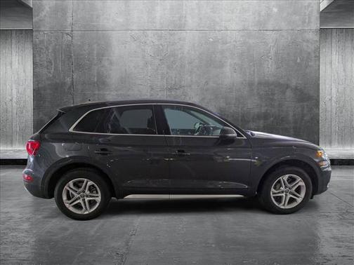 2018 Audi Q5 2.0T Premium Plus