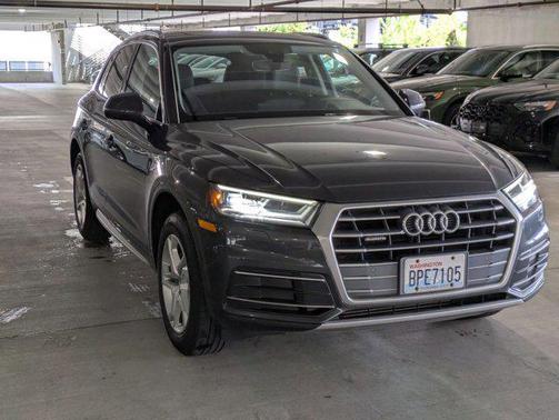 2018 Audi Q5 2.0T Premium Plus
