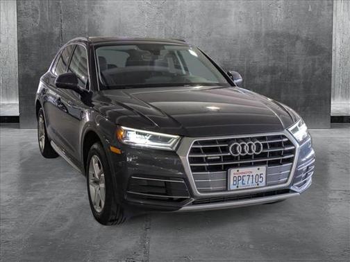 2018 Audi Q5 2.0T Premium Plus