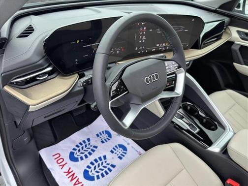 2025 Audi Q5 Premium
