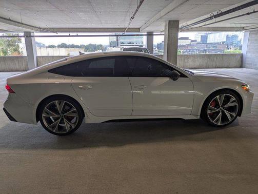 2021 Audi RS 7 4.0T