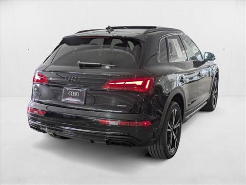 2025 Audi Q5 45 S line Premium Plus