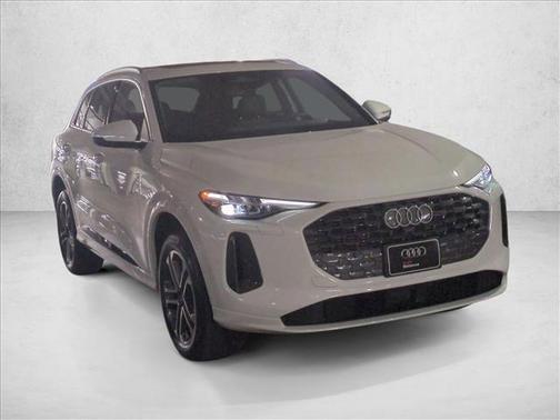 2025 Audi Q5 Premium Plus TFSI quattro S tronic