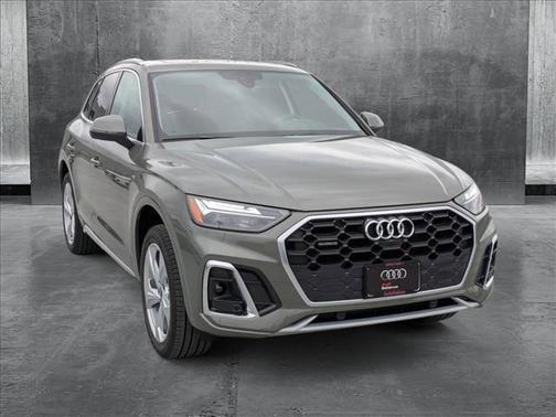 2025 Audi Q5 45 S line Premium Plus