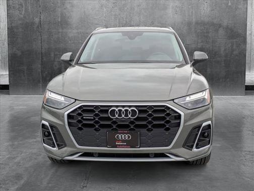 2025 Audi Q5 45 S line Premium Plus