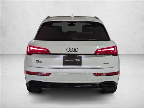 2025 Audi Q5 45 S line Premium Plus
