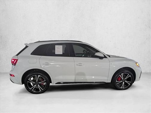 2025 Audi Q5 45 S line Premium Plus