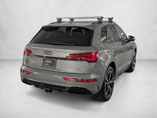 2025 Audi Q5 45 S line Premium Plus