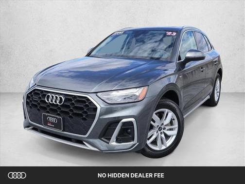 Daytona Gray Pearl Effect 2023 Audi Q5 45 S line Premium