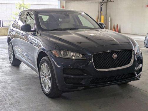 2018 Jaguar F-PACE 35t Prestige