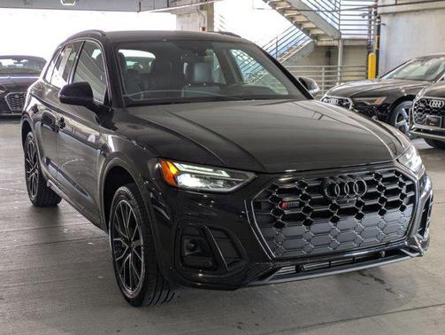 2024 Audi SQ5 3.0T Premium Plus
