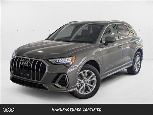 2022 Audi Q3 45 S line Premium