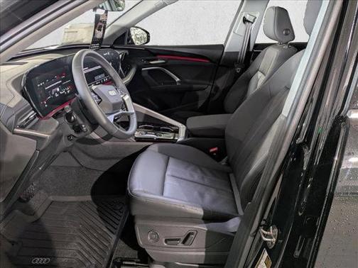 2025 Audi Q5 Premium